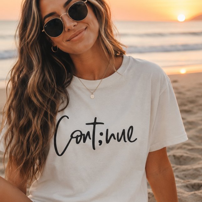 Camiseta Continuar, Motivando e Inspirando o Bem-Estar Ment (Criador carregado)