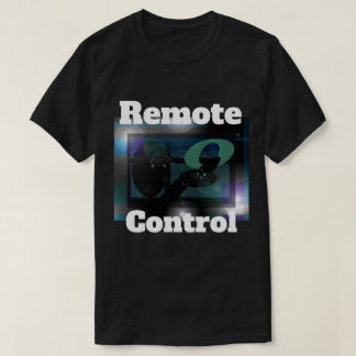 Camiseta "Controle Remoto" SKULLNSKIN Grph por J.H. Thornto