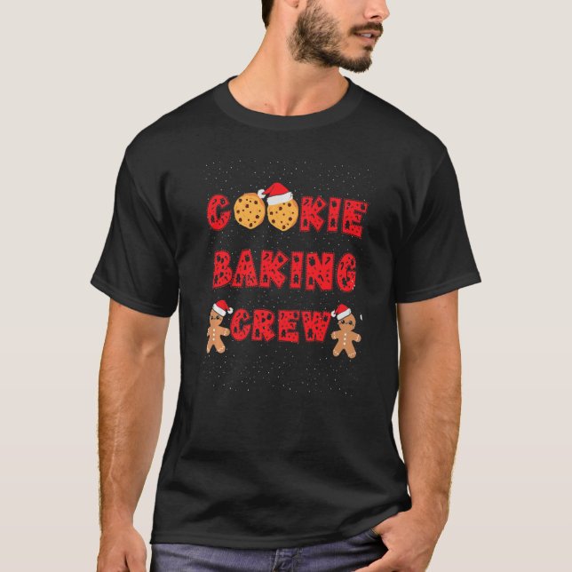 Camiseta Cookie Baking Crew Gingerbread Men With Xmas Hats  (Frente)