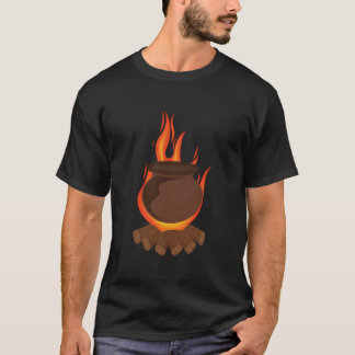 Camiseta Cooking In Clay Pot On Wooden Fire