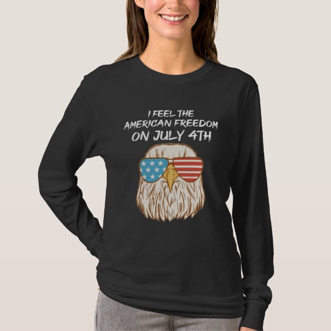 Camiseta Cool Bird with patriotic Glasses (Frente)