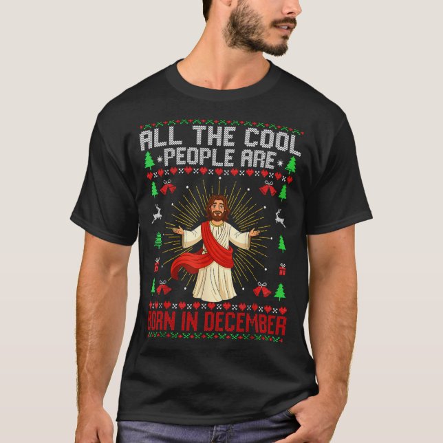 Camiseta Cool People Are Born In December Christian Christm (Frente)