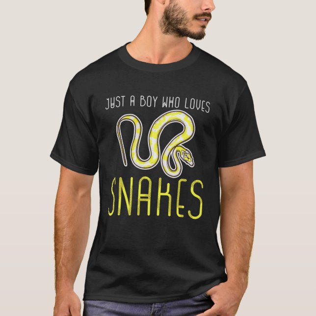 Camiseta Cool Snake Just A Boy Who Loves Snakes (Frente)