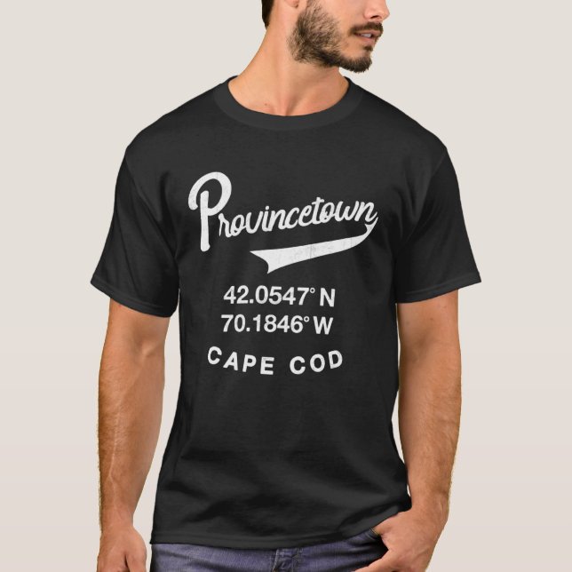 Camiseta Coordenadas do Cabo da Provincetown Retro (Frente)