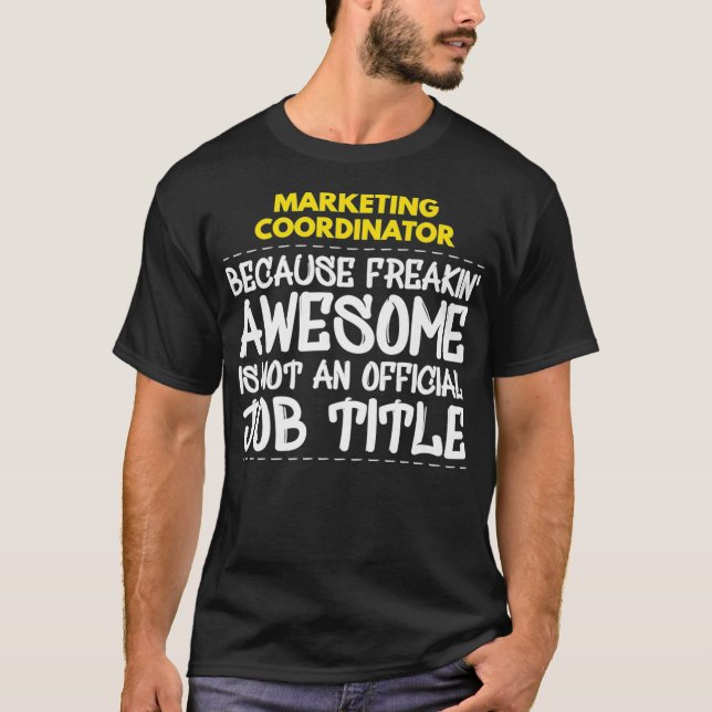 Camiseta Coordenador de marketing Freakin - Premium de Trab (Frente)