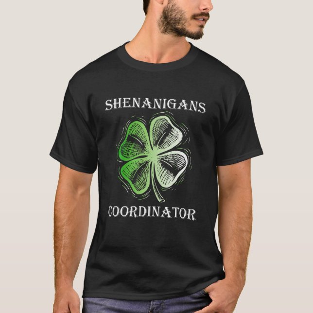 Camiseta Coordenador de Shenanigans de Dia de São Patrício  (Frente)