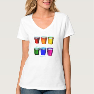 Camiseta Copo shot de SlipperyJoe seis xícaras dispostas ho