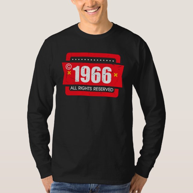 Camiseta Copyright 1966 All Rights Reserve (Frente)