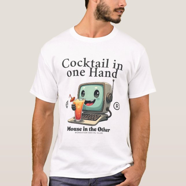 Camiseta Coquetel em uma mão, mouse na outra (Frente)