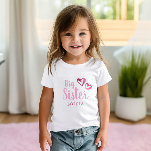 Camiseta Cor d'água Rosa Corações Grande Nome Irmã Monogram