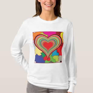 Camiseta Coração Abstrato em Camadas de Arco-Íris Vibrante