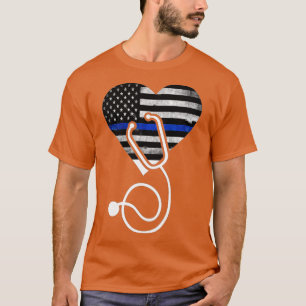 Camiseta Coração de Bandeira Americana com Nurs Azuis