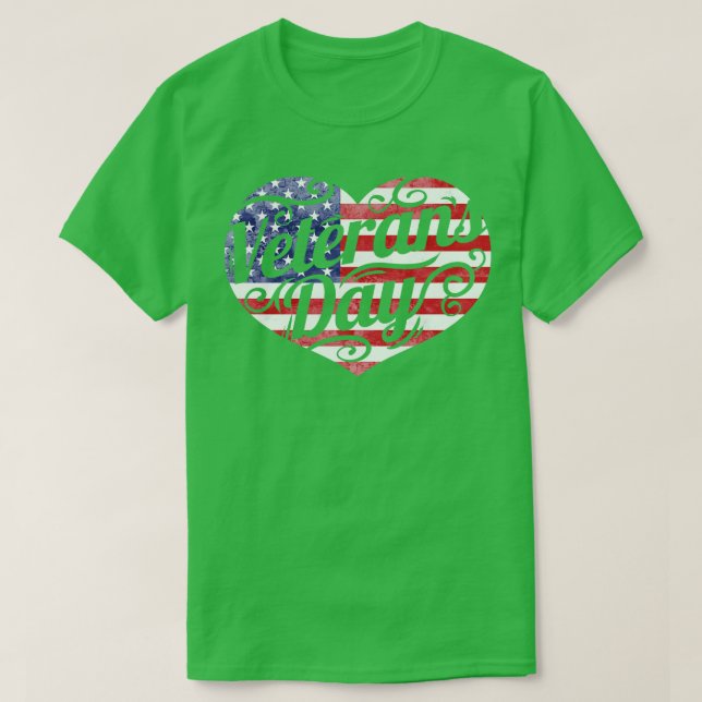 Camiseta Coração de Bandeira Americana para Veteranos Dia 1 (Frente do Design)