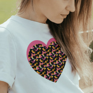 Camiseta Coração de Guepardo Rosa Preto