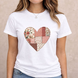 Camiseta Coração de Patchwork no Dia dos Namorados