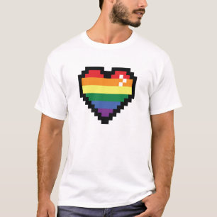 Camiseta Coração de Pixel Arco-Íris