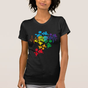 Camiseta Coração do Orgulho Colorido Arco-Íris Pulsaçã