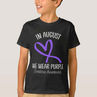 Camiseta Coração Em agosto Vestimos Consciência da Sobredos