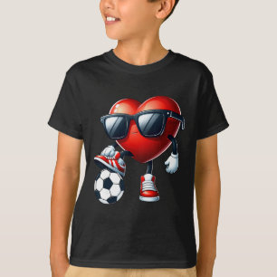 Camiseta Coração Engraçado Jogando Futebol Dia dos Namorado