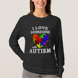 Camiseta Coração Eu Amo Alguém Com Autismo