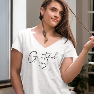 Camiseta Coração Grateful   Seu Nome Script De Tinta V-Neck