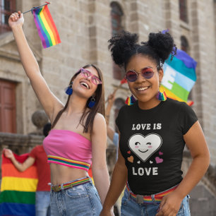 Camiseta Coração Rosto Amor É Amor LGBTQ Orgulho Lésbico