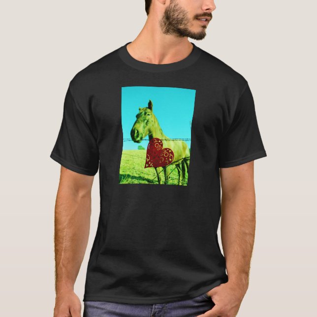 Camiseta Coração Vermelho e Cavalo (Frente)