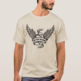 Camiseta Coração Vintage com Asas