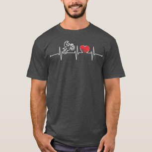 Camiseta Corações Cruzadas Com Pulseiras De Bicicleta EKG