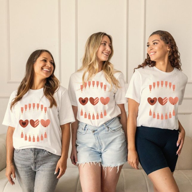 Camiseta Corações do Dia de os namorados de Boho Bonito (Celebrate Valentine's day with this stylish tshirt in the style of boho colours.)