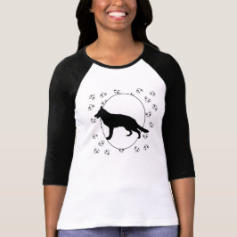 Camiseta Corações e pegadas de german shepherd