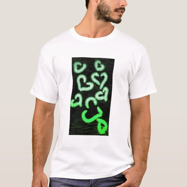 Camiseta Corações em Dificuldade Verde (Frente)
