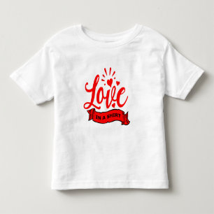 Camiseta Corações namorados Citam Amor em