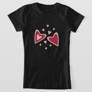 Camiseta Corações Nucleares - rosa e vermelha - imagem.