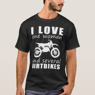 Camiseta Corações Renováveis - Engraçado Eu Amo Uma Mulher 