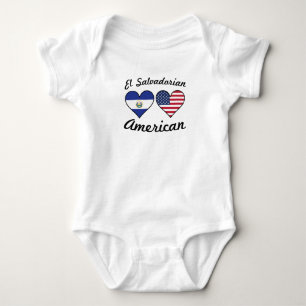 Camiseta Corações salvadorenhos da bandeira americana do