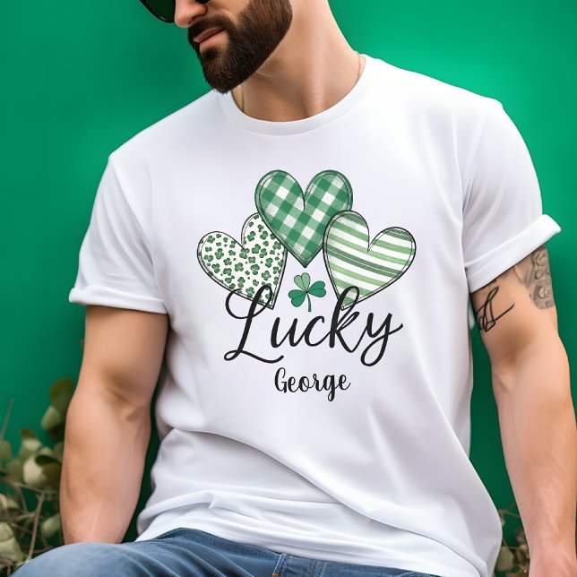 Camiseta Corações Sortudos: Ruas Personalizadas. Homens do  (Lucky Hearts: Custom St. Patrick's Day Men’s T-Shirt)