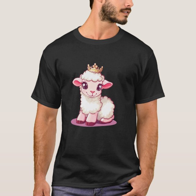 Camiseta Corderinho Adorável com Coroa para um Visual Real (Frente)