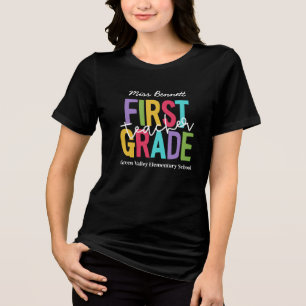 Camiseta Cores Brilhantes Professor(a) do Primeiro Ano Adic