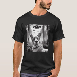 Camiseta Corgi Surpreso Tirando Selfie com OVNIs Crianças B