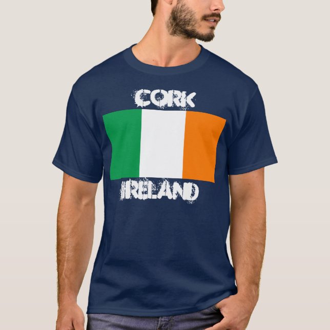 Camiseta Cork, Irlanda, com bandeira irlandesa (Frente)
