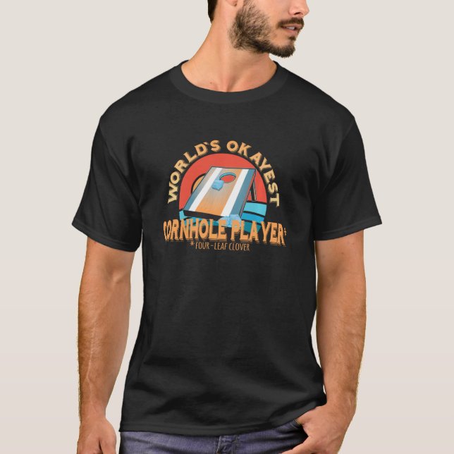 Camiseta Cornhole Player Words Okayest Cornhole (Frente)