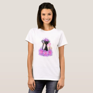 Camiseta Coroa de flor de gato preto sentada em rosas rosa