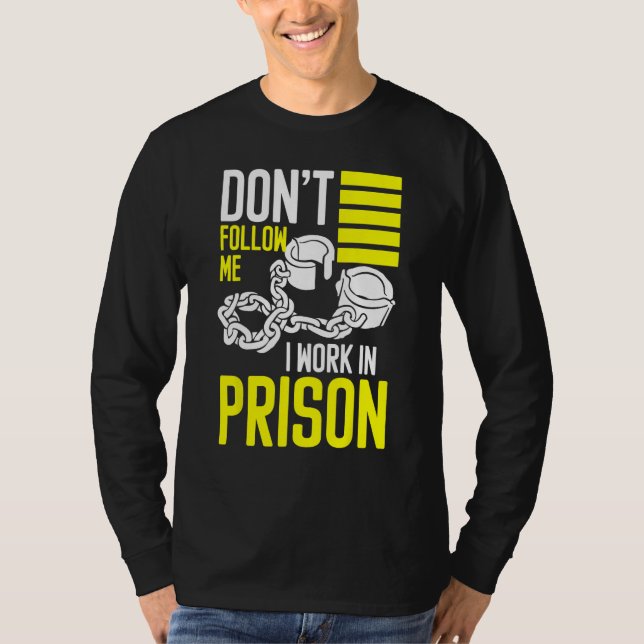 Camiseta correctional care inmate nurse and prison nursing  (Frente)