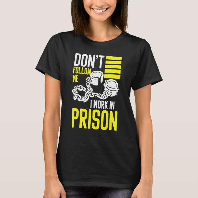 Camiseta correctional care inmate nurse and prison nursing  (Frente)