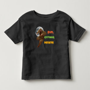Camiseta Correndo Aventura Sasquatch Acredite Design