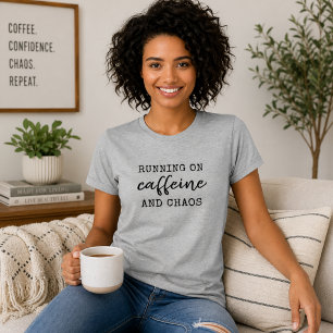 Camiseta Correndo com Cafeína e Caos