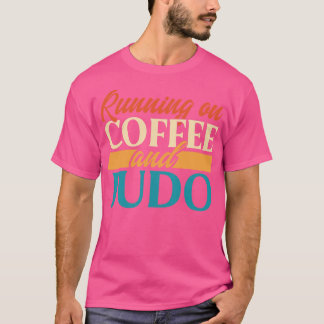 Camiseta Correndo No Café E Judo