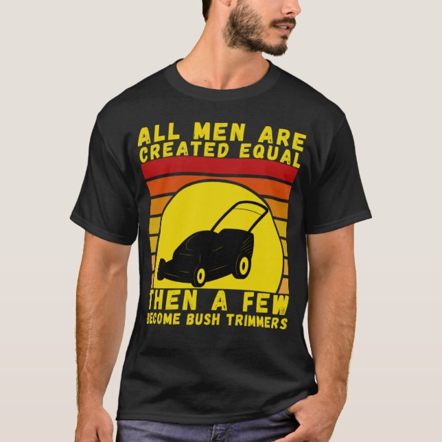 Camiseta Cortando A Grama Com Uma Cabeça De Camada Para Gar (Frente)