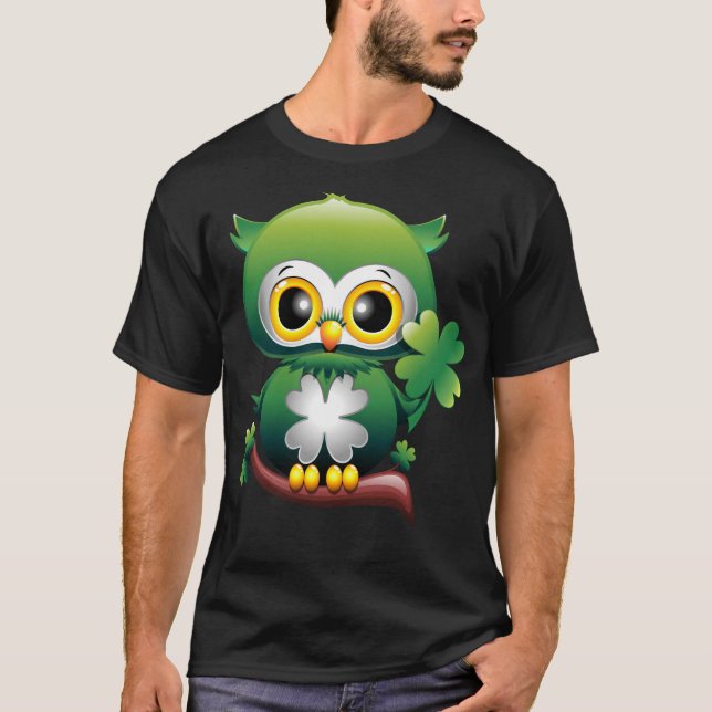 Camiseta Coruja Bebê Fofo St Patrick Cartoon (Frente)